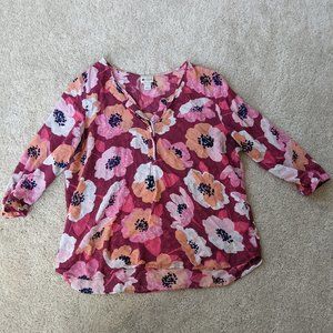 Large Stylus Summer Blouse